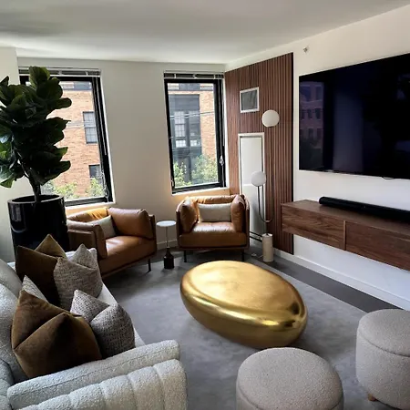 Newluxe 2Bd2Ba W Pool & More